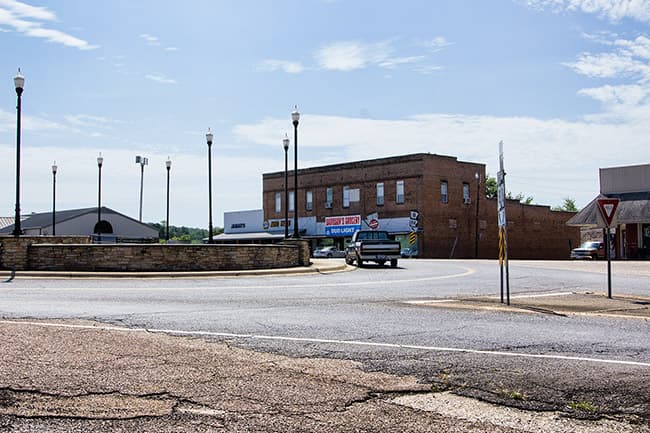 Amity Arkansas town square circle